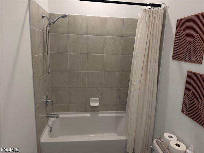 Building Photo - 20555 Copperhead Dr