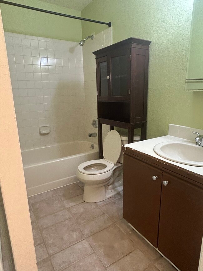 Photo - 5540 Stonewall Pl Unit #13
