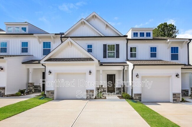 Photo - 5 Saltford Ln Townhome