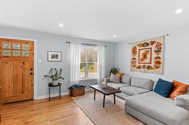 Photo - 3503 Vineland Dr