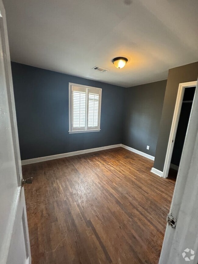 Building Photo - 2039 Midway St Rental