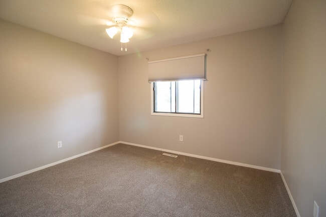 Photo - 1000 Lakota Ave