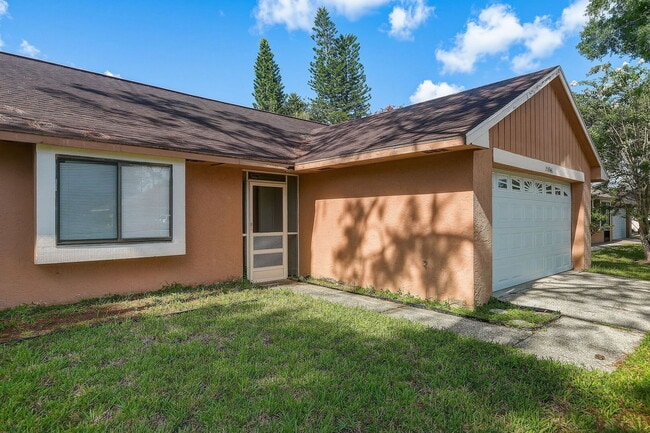 Photo - 15846 Country Lake Dr