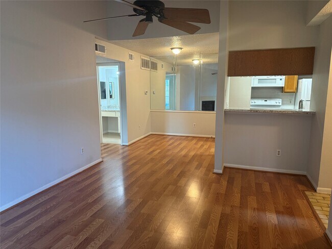 Photo - 2120 El Paseo St Unit 1808
