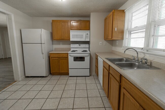 Photo - Central Columbia 3 Bed & 1 Bath House