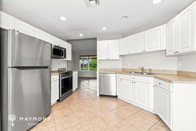 Photo - 2095 SE Joyner Cir