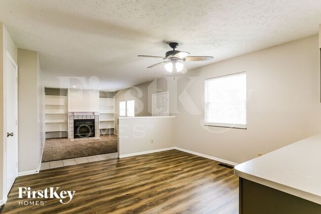 Photo - 6956 Britwell Ln
