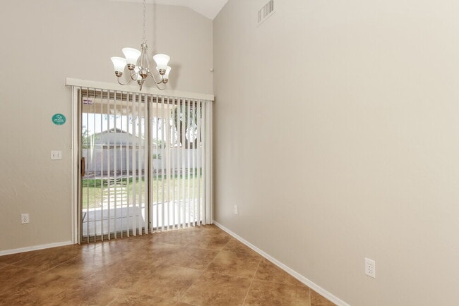 Photo - 305 N Abalone Dr