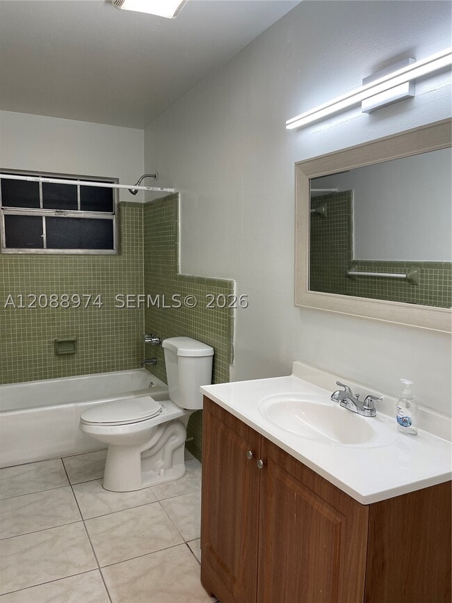 2924 Sherwood Ln