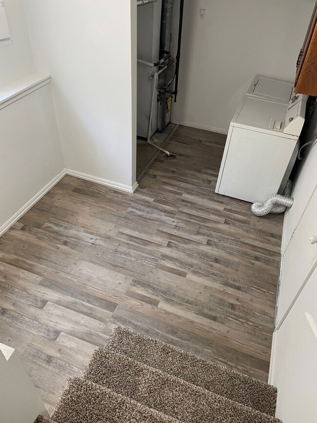 Photo - 1912 Heatherwood Dr