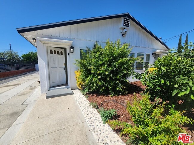 Photo - 1643 260th St House