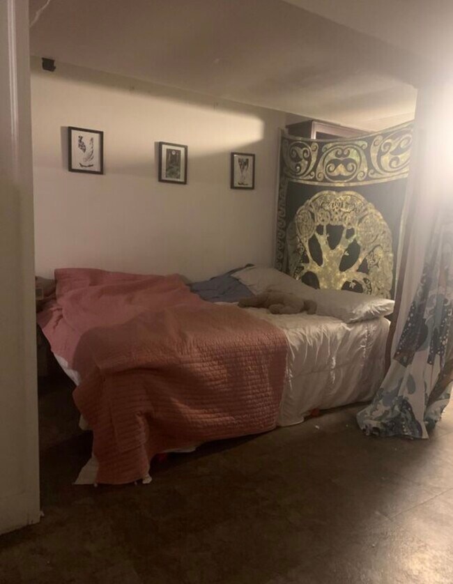 Photo - 1446 Oak St NW Unit Basement