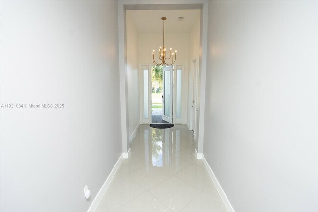 Photo - 10660 S Lago Vista Cir