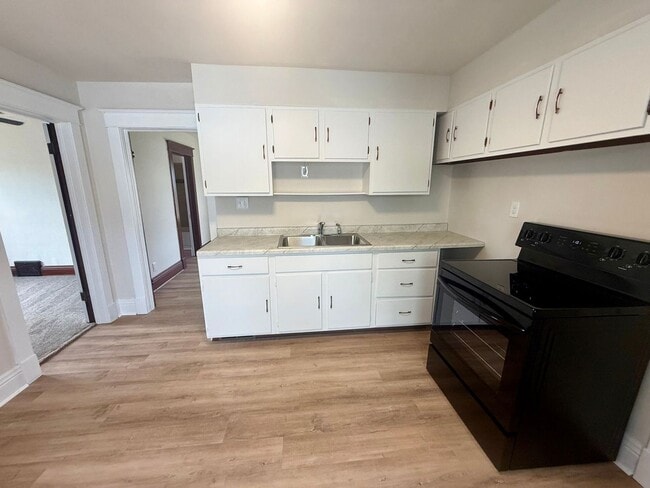 Photo - 909 S 6th Ave Unidad Upper