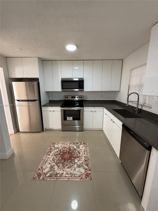 Photo - 5817 Blueberry Ct Unit 92