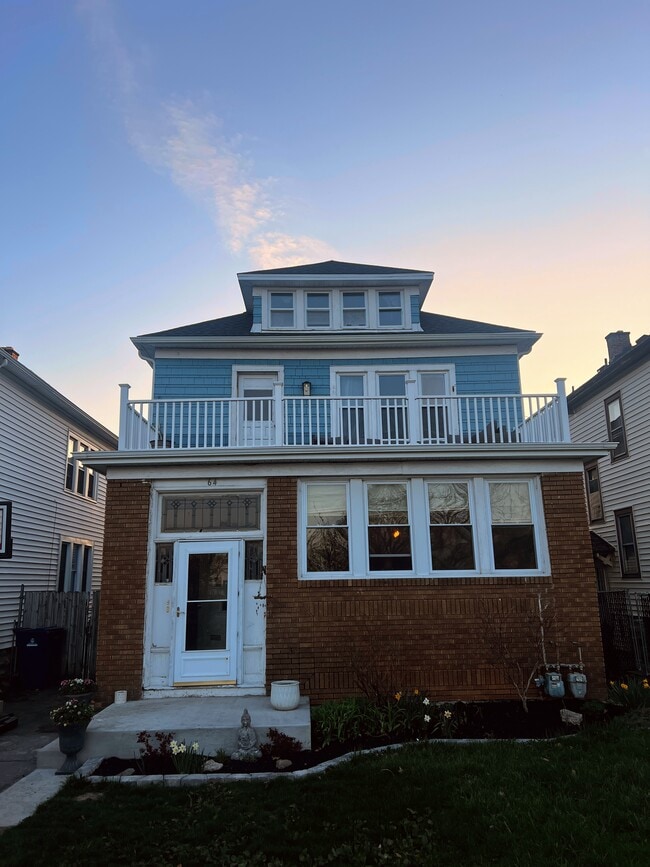 Photo - 64 Cunard Rd Unit upper