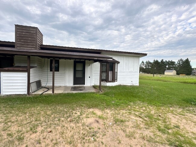 Building Photo - 4945 Jackpine Rd NW Unit 4945 Jackpne Rd NW-  2