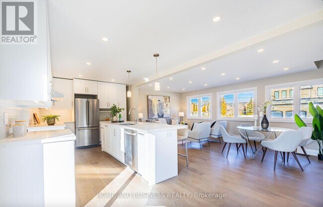 Photo - 1326 Meredith Ave