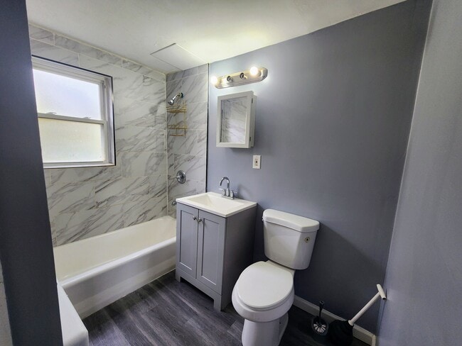 Photo - 936 Wethersfield Ave Unit APT 3