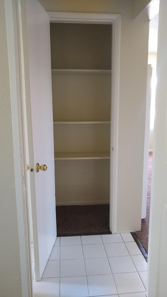 Santa Fe Apartments LB (West Long Beach)