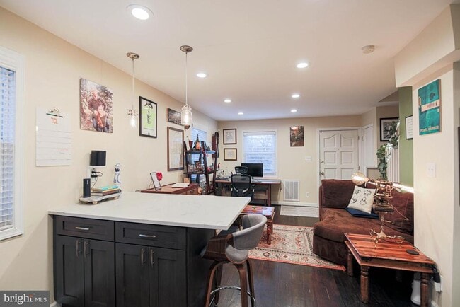 Photo - 718 S Payne St