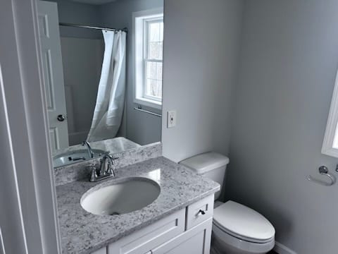 Photo - 239 State Rte 107