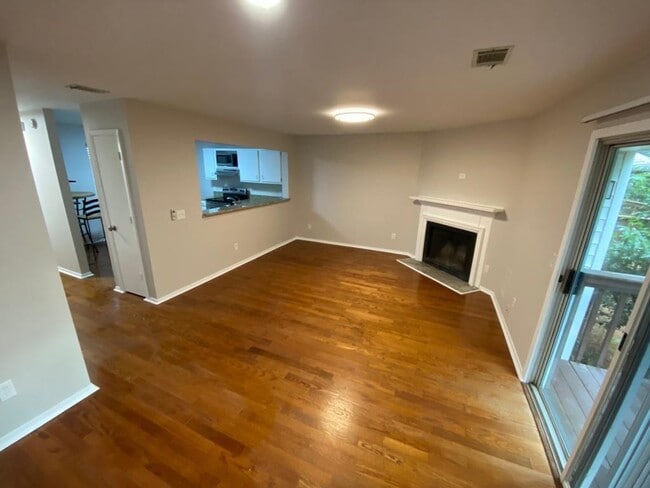 Photo - 1806 Queen Anne Ct