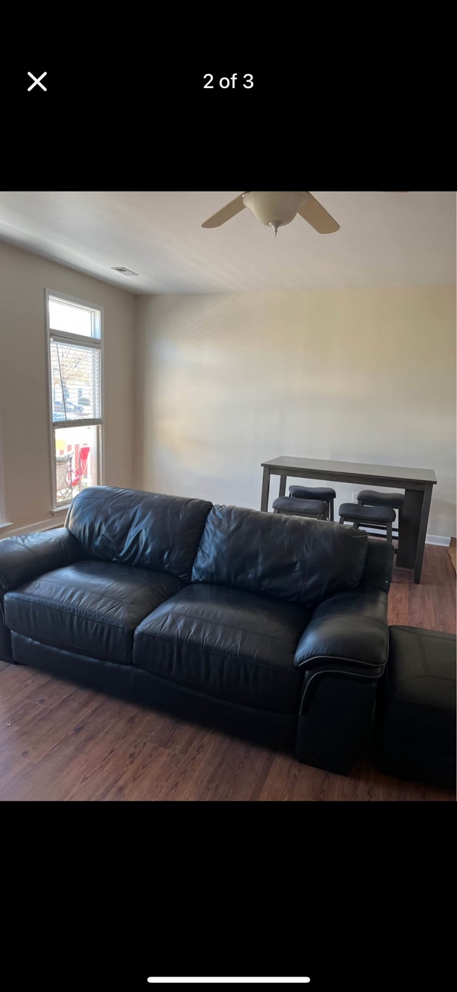 Photo - 605 Spring St