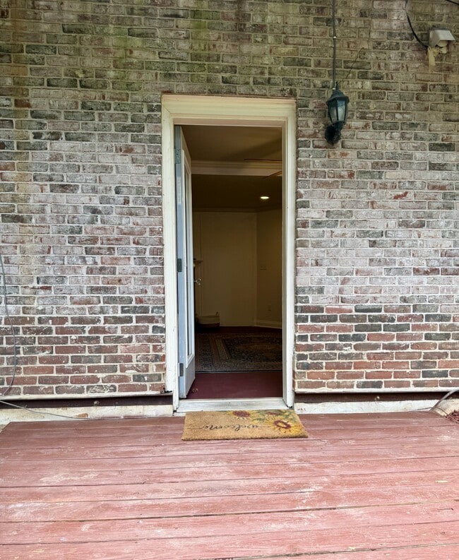Photo - 7035 Willowick Dr