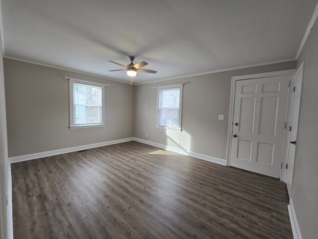 Photo - NEW LISTING!!!!!