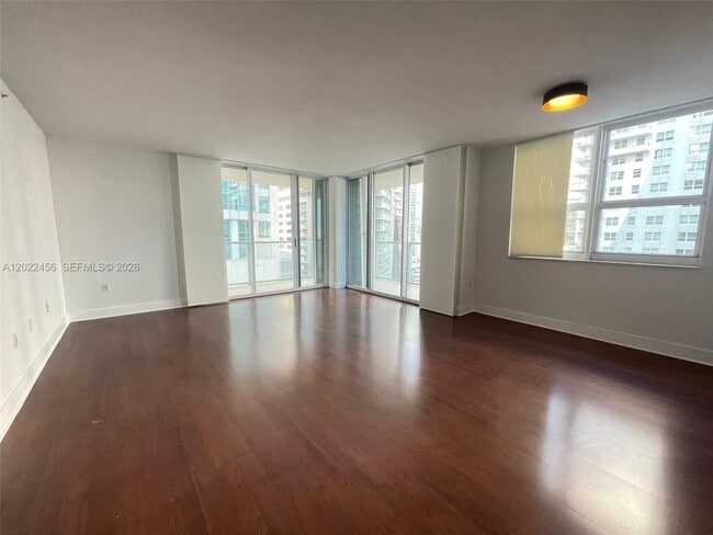Photo - 1155 Brickell Bay Dr Unit 1102
