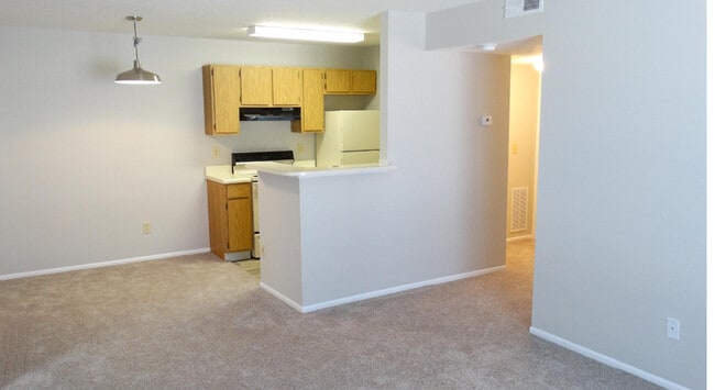 Barrington Club Apartments
