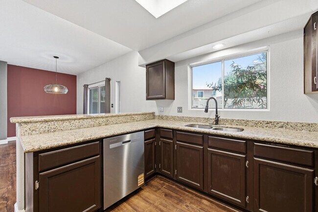 Photo - 10232 N 12th Ct