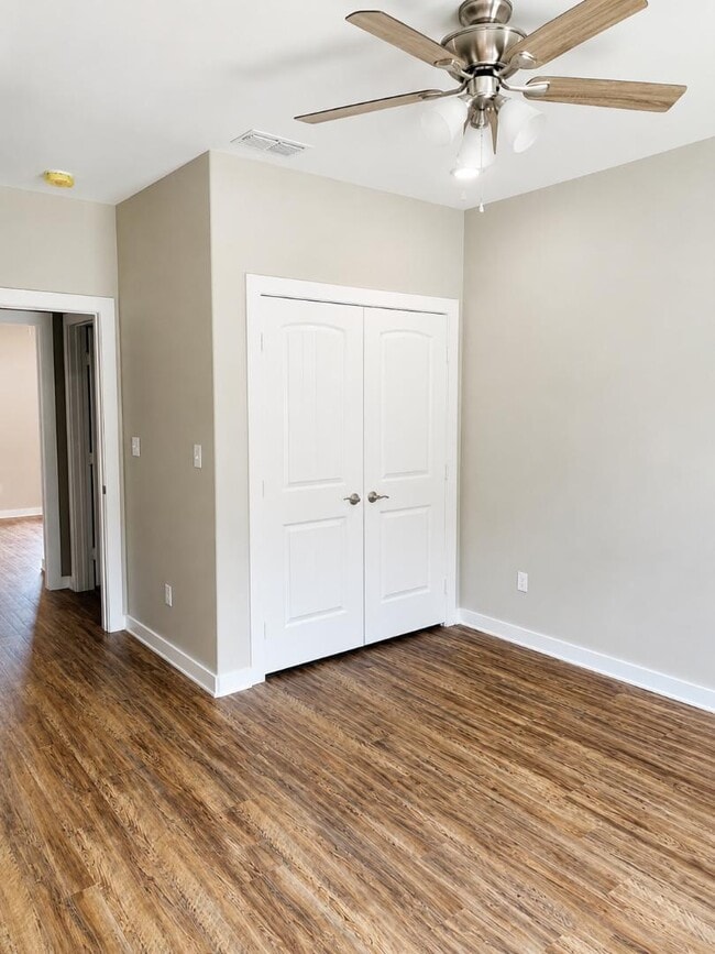 Photo - 440 Chestnut St