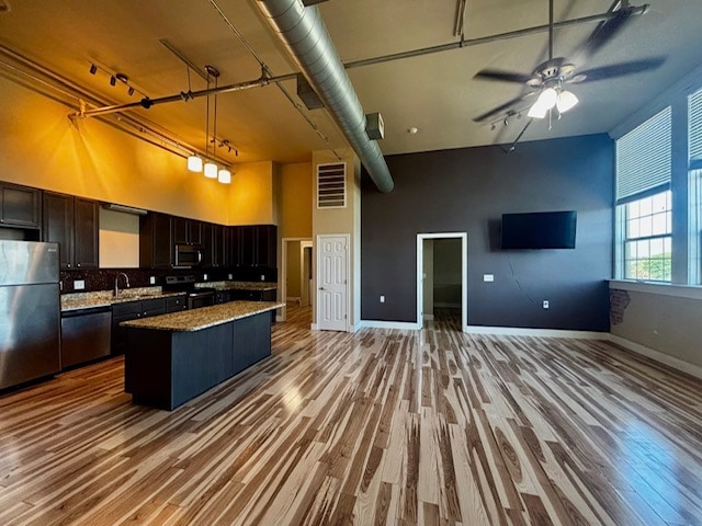 Building Photo - 805 S 8th St Rental