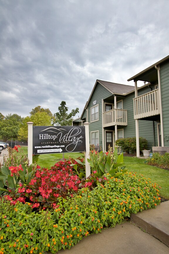 Hilltop Village Apartments For Rent in Kansas City, MO