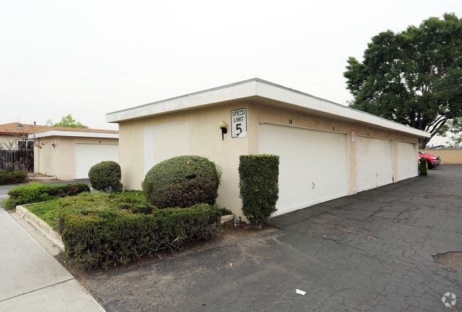 Photo - 8331 Lampson Avenue