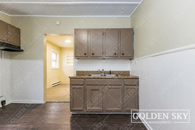 Photo - 619 S Mound St