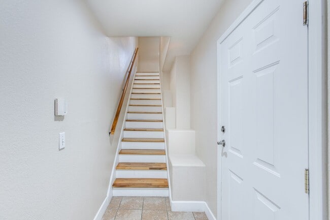 Photo - 4455 E Paradise Village Pky S