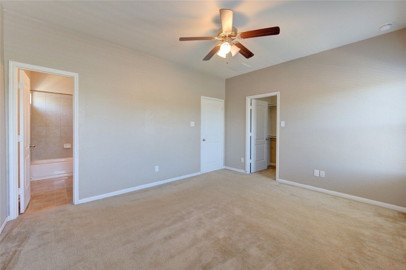 Photo - 16726 Mammoth Springs Dr