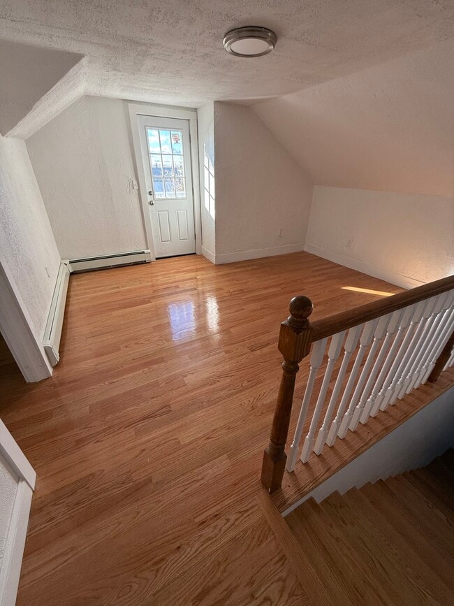 Building Photo - 7 Greenville St Rental