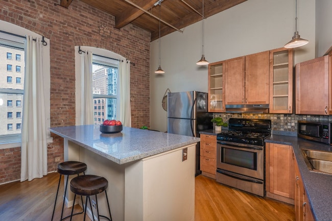 Photo - 900 S Wabash Ave Unit 705