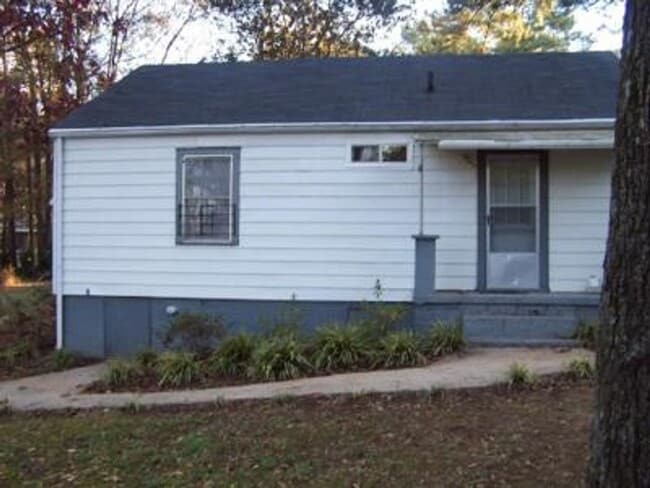 Photo - Quaint 2 Bedroom 1 Bath Home in Austell