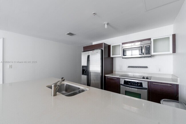Photo - 1900 N Bayshore Dr Unit 3809