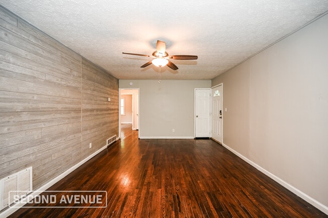 Photo - 6535 Coffey St