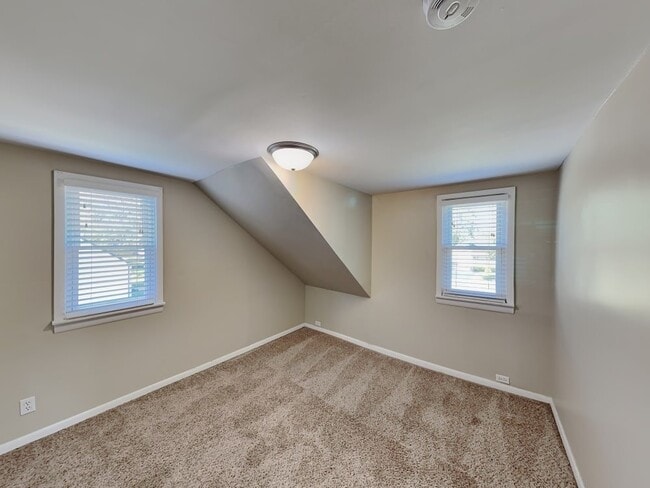 Photo - 7930 Long Ave