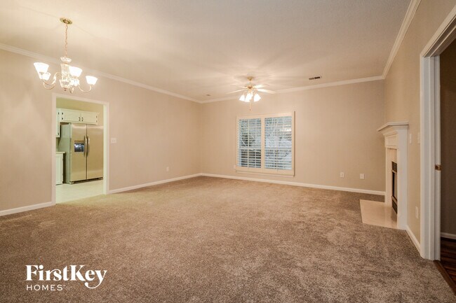 Photo - 5120 Alex Way