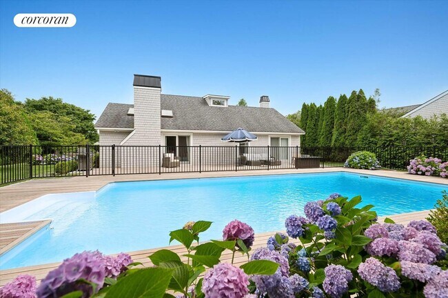 Photo - 3 Carriage Ln