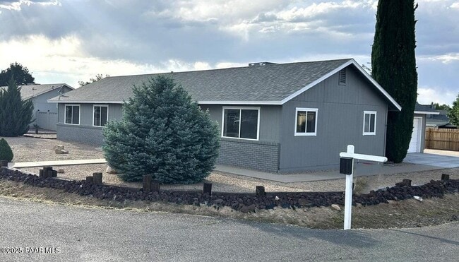 Building Photo - 7960 E Buena Vista Dr Rental