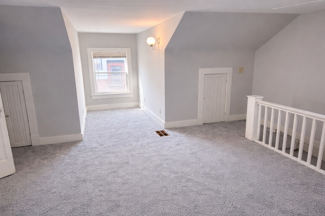 Photo - 3544 Bell St Unidad 2